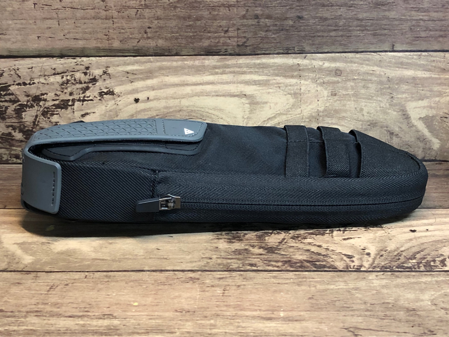 II535 トピーク TOPEAK トライバックアップ タイヤバッグ Tri-BackUp TireBag ※ストラップ1本欠品