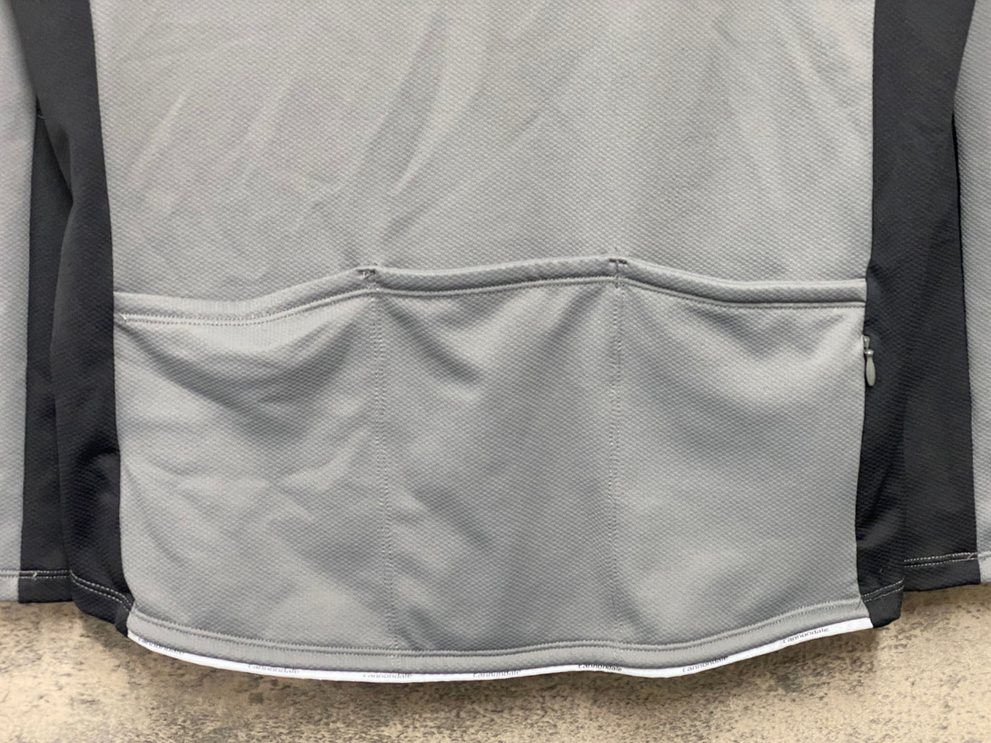 IZ856 キャノンデール Cannondale 長袖 サイクルジャケット グレー Ｍ