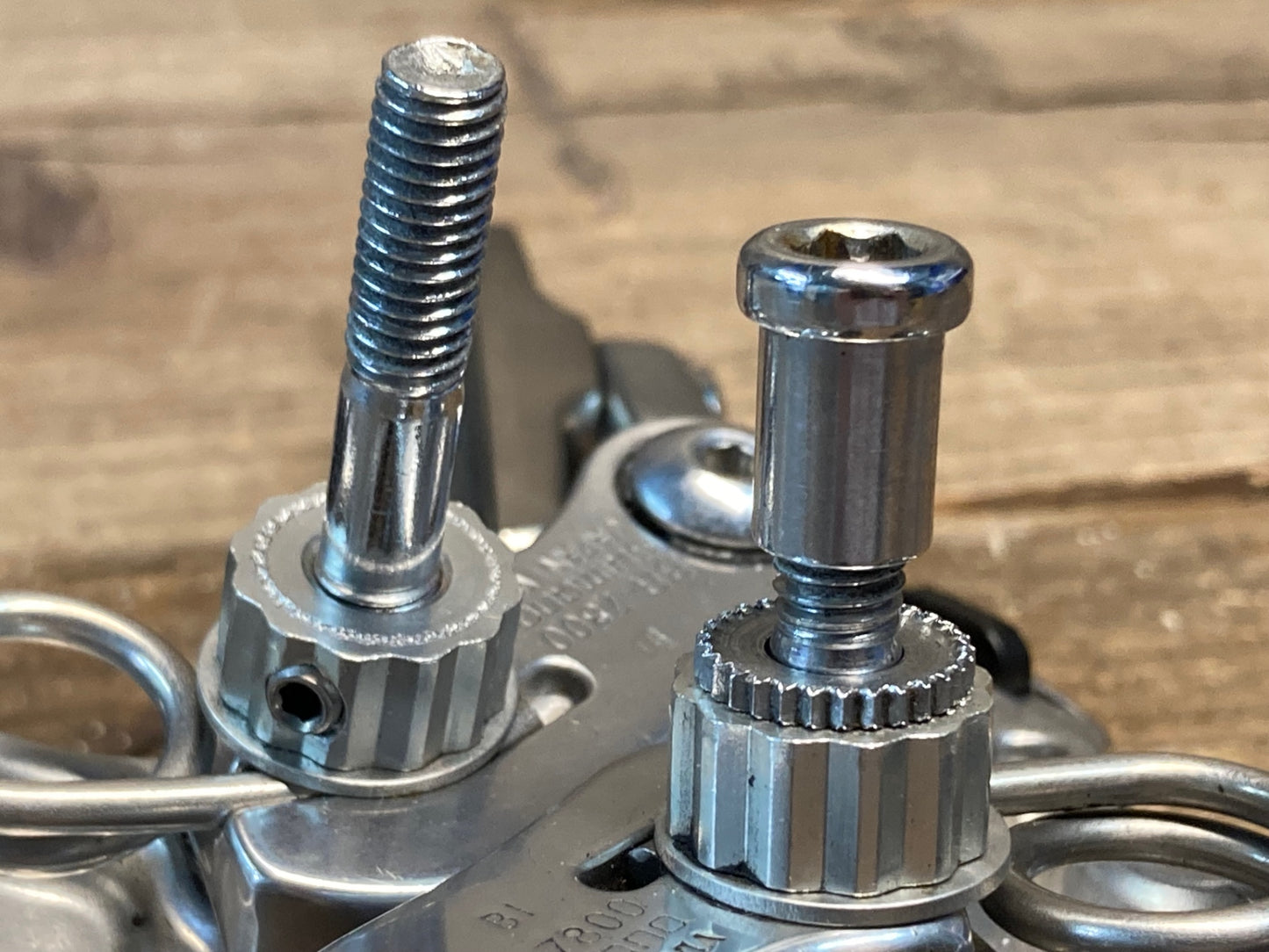 IJ749 シマノ SHIMANO デュラエース DURA-ACE BR-7800 ブレーキキャリパー 前後セット