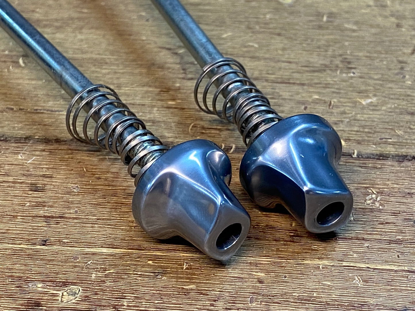 IR766 シマノ SHIMANO デュラエース DURA-ACE WH-9000 クイックリリース 100/130mm