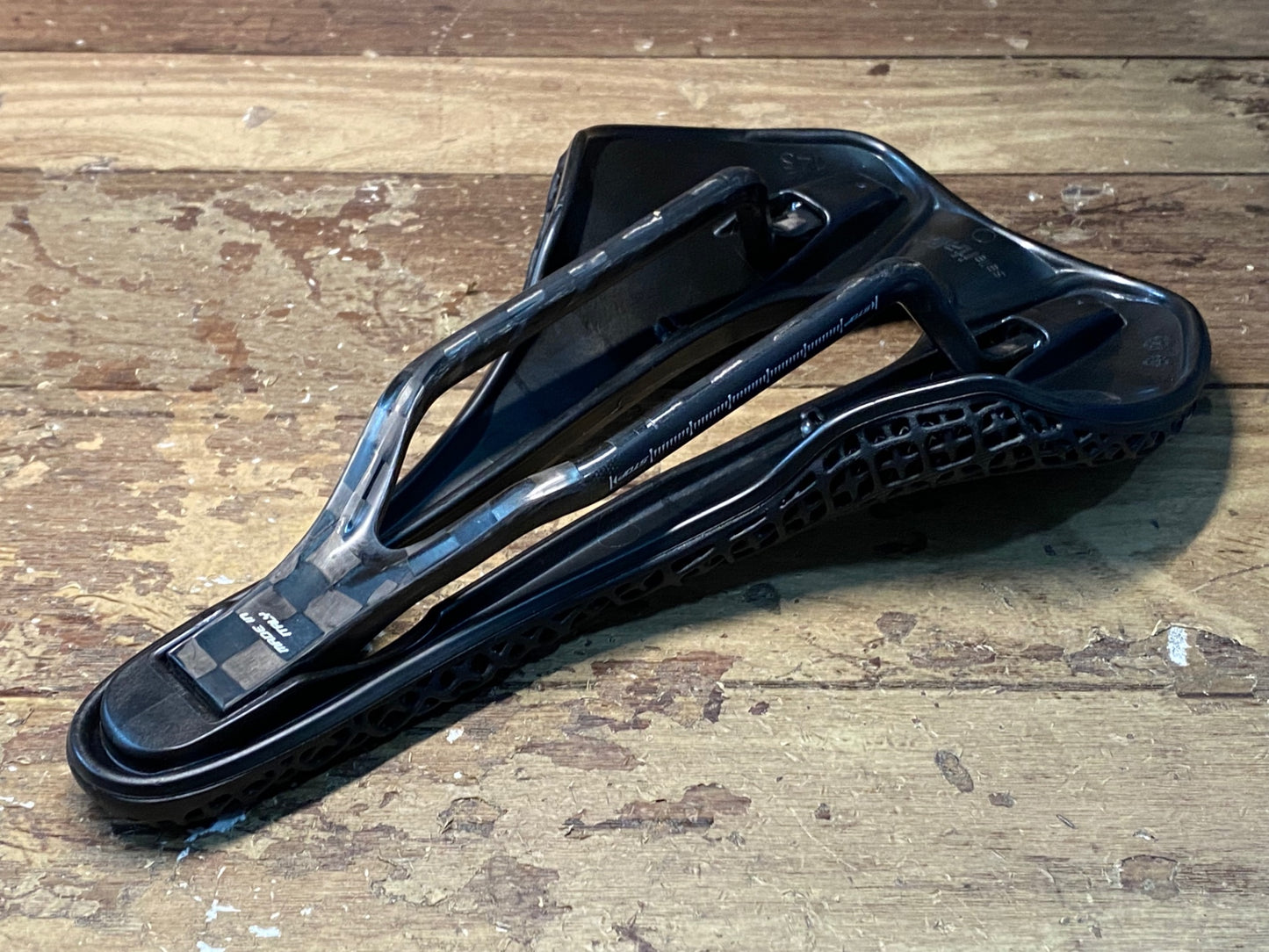 IH139 セライタリア Selle Italia SLR Boost 3D Carbon Superflow サドル カーボンレール