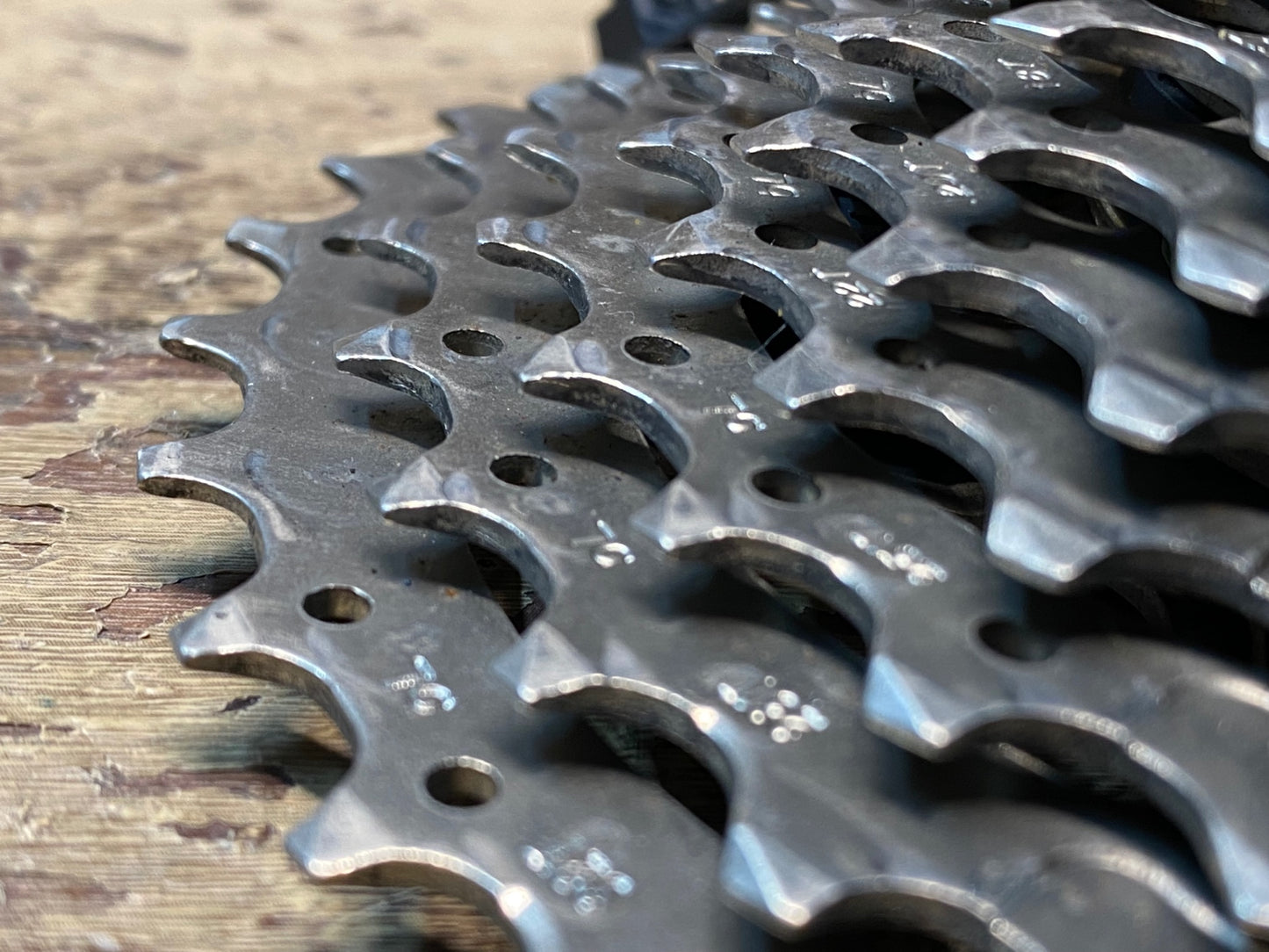 HZ491 シマノ SHIMANO CS-HG500-10 11-32T 10S スプロケット