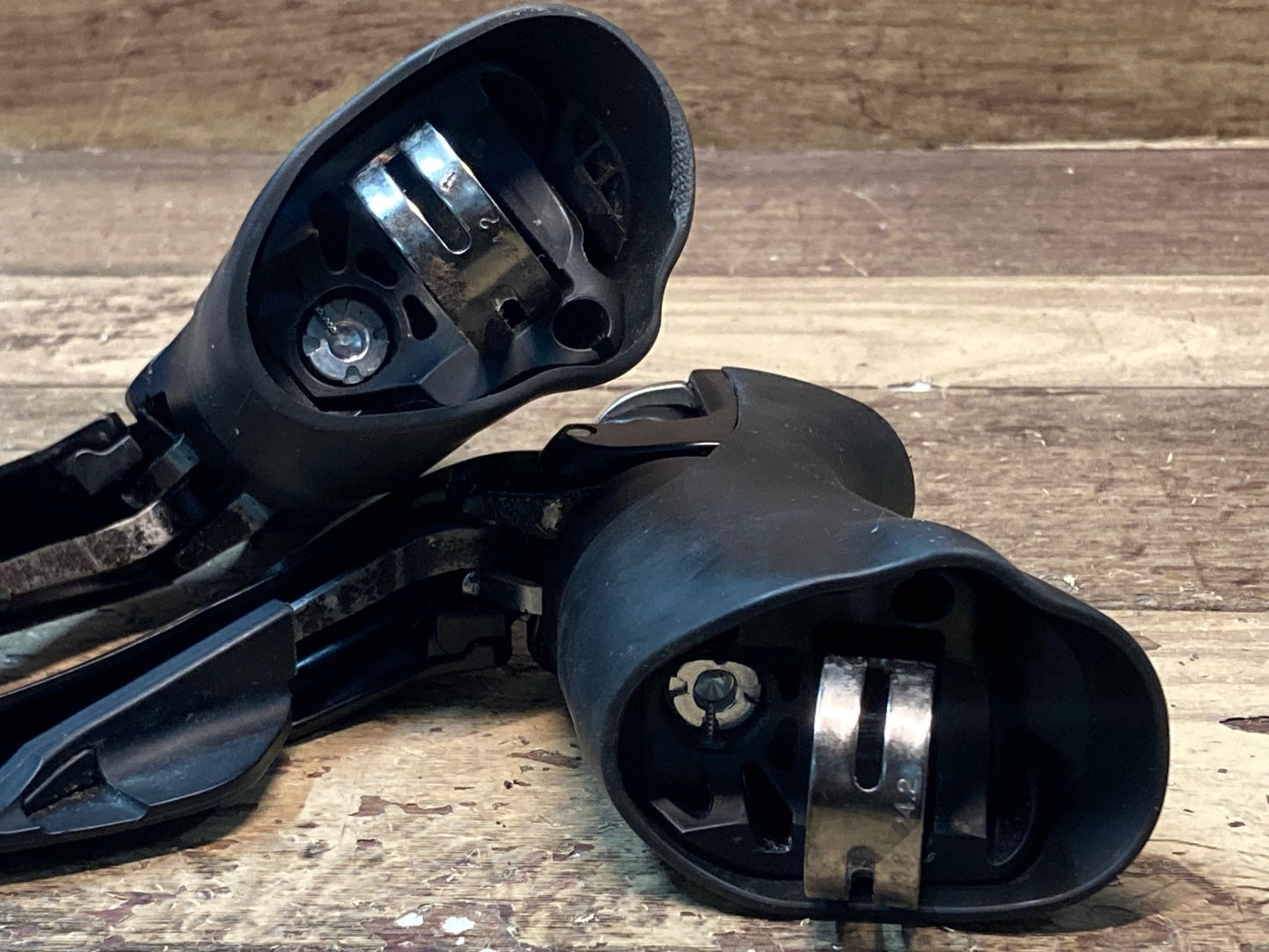 IM378 シマノ SHIMANO 105 ST-5800 STIレバー 2x11S