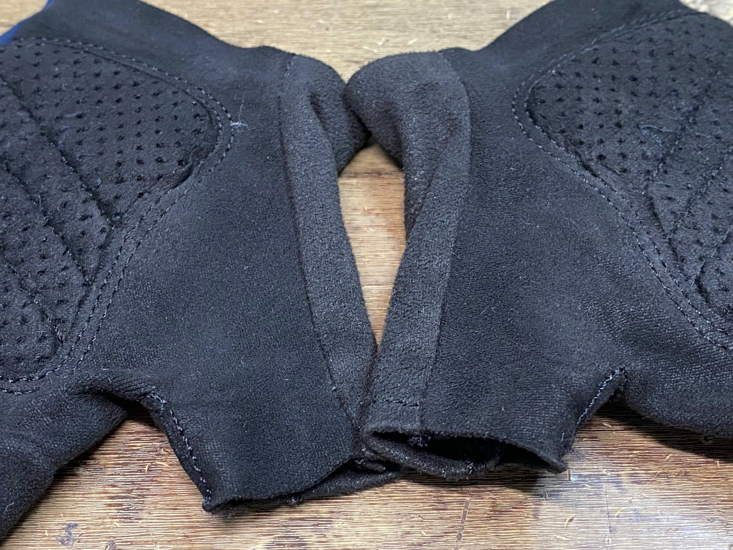 JB119 ラファ Rapha CORE MITTS 指切り グローブ 紺 ※サイズ不明