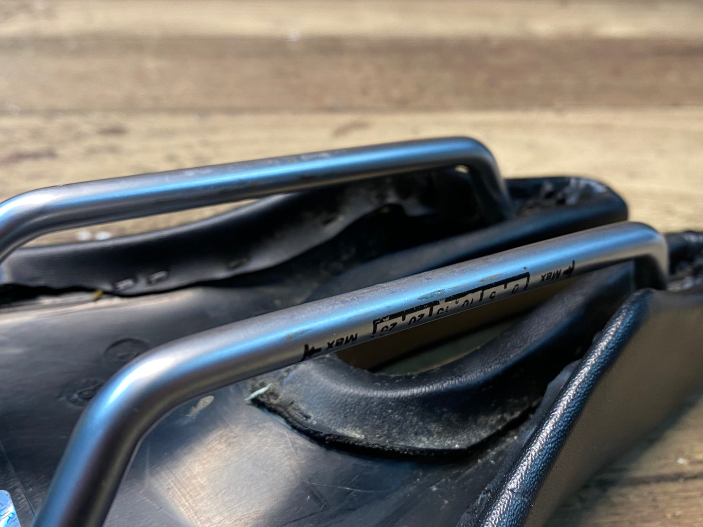 IM889 ISM PR2.0 サドル