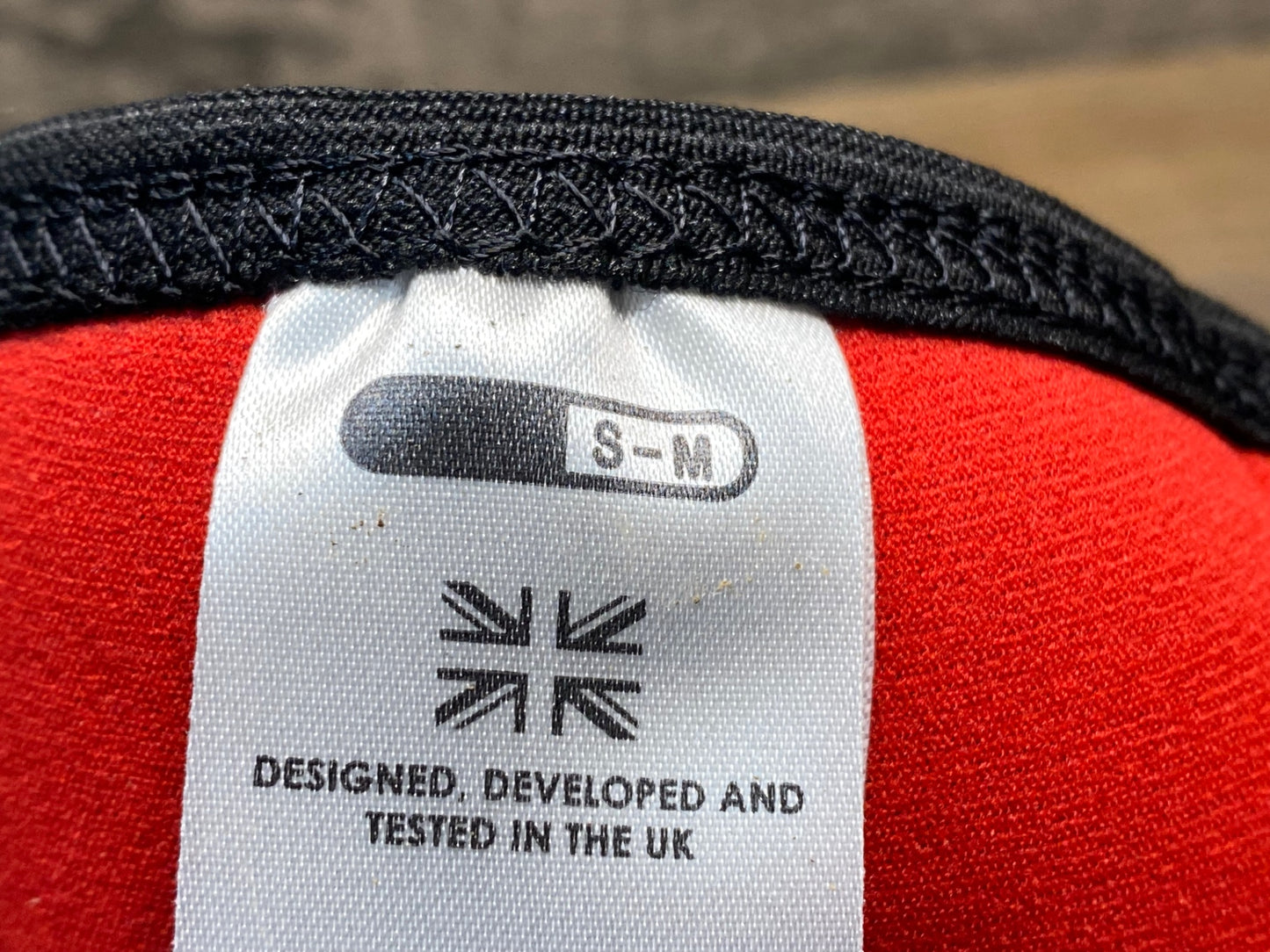 IP139 dhb トゥーカバー 黒 S-M