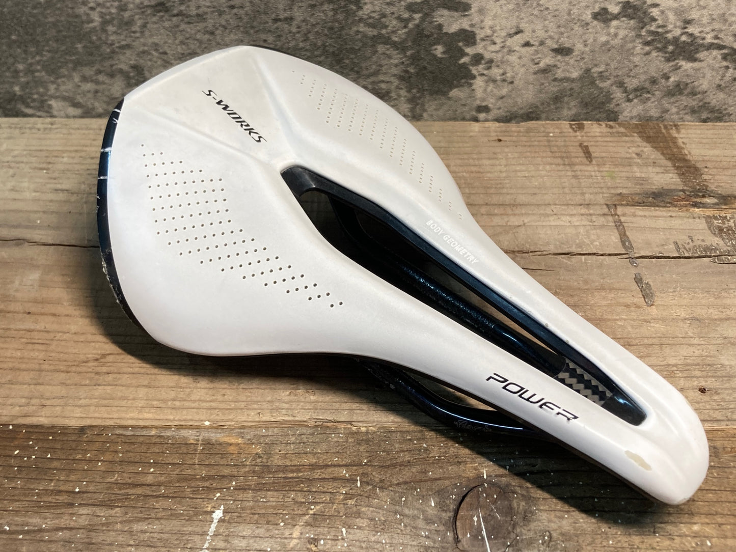 IO679 スペシャライズド SPECIALIZED S-WORKS POWER カーボンレール サドル 143mm