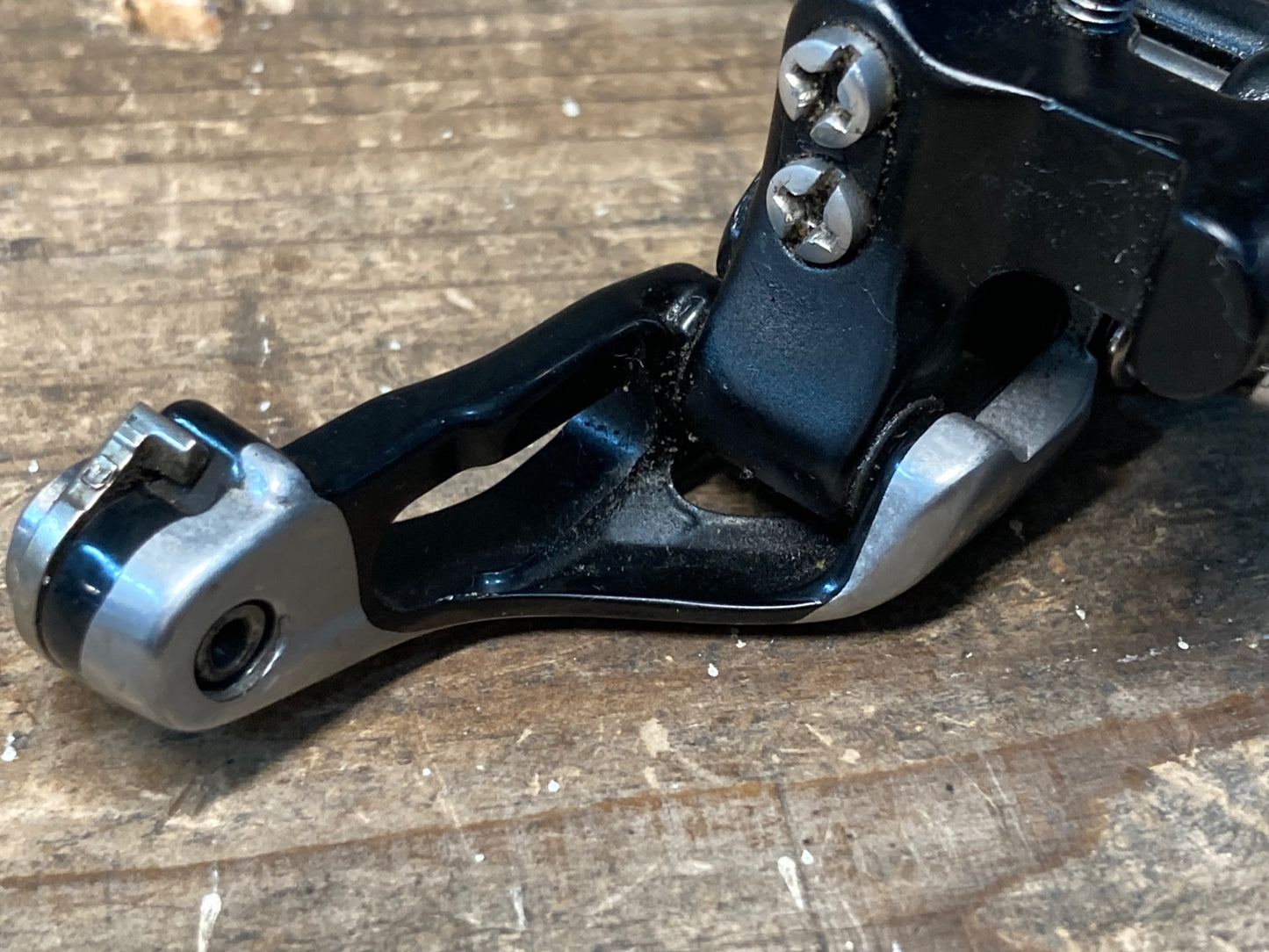 IS129 シマノ SHIMANO デュラエース DURA-ACE FD-9000 フロントディレイラー 2×11S 直付