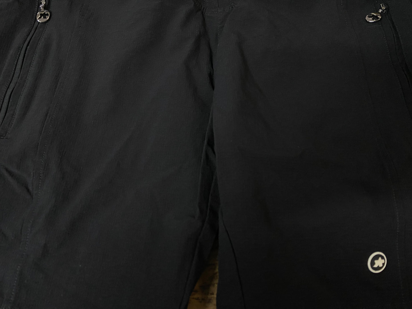 IN936 アソス assos TrackShorts Signature Man Zwart サイクルパンツ 黒 S