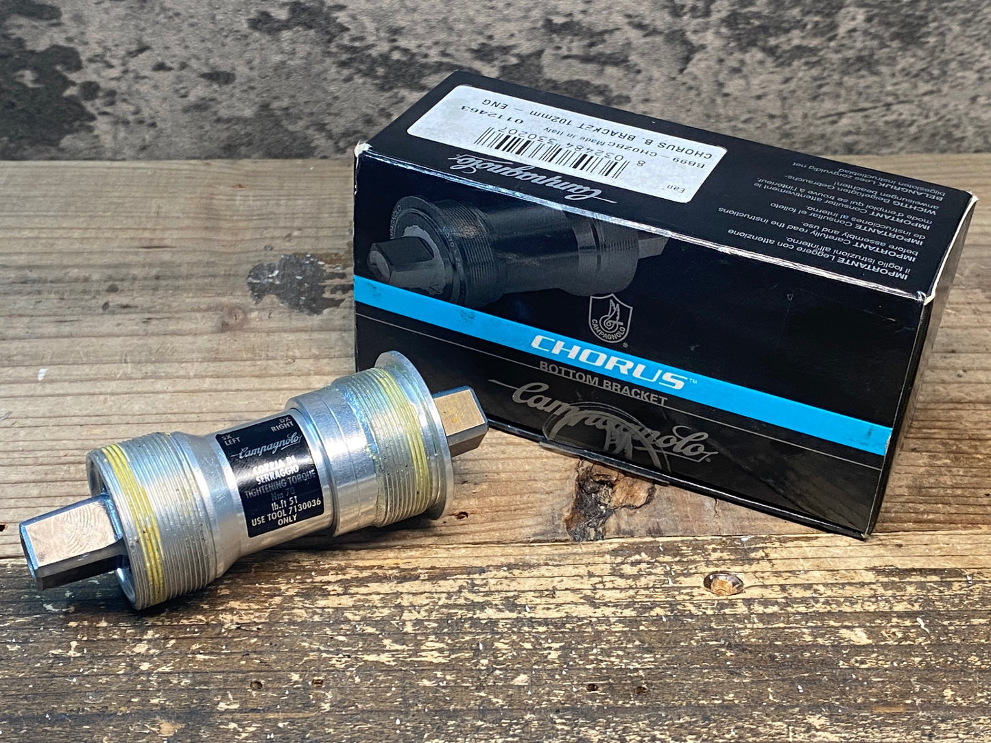 IW664 カンパニョーロ CAMPAGNOLO CHORUS ボトムブラケット BB JIS/BSA 102mm スクエアテーパー 未使用