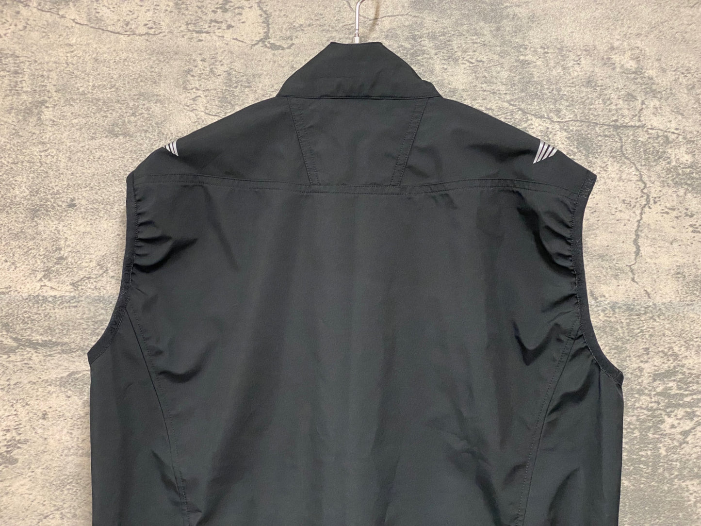 JC092 ゴア GORE BIKE WEAR ジレ サイクルベスト 黒 L GORE-WINDSTOPPER