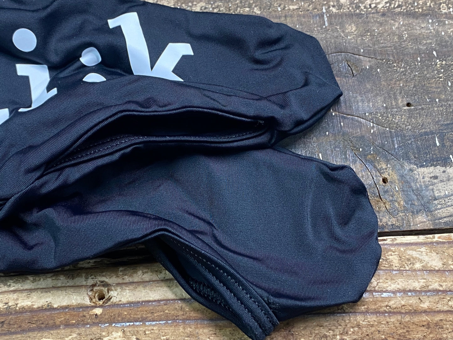 IV942 フィジーク fizik シューズカバー 黒 L