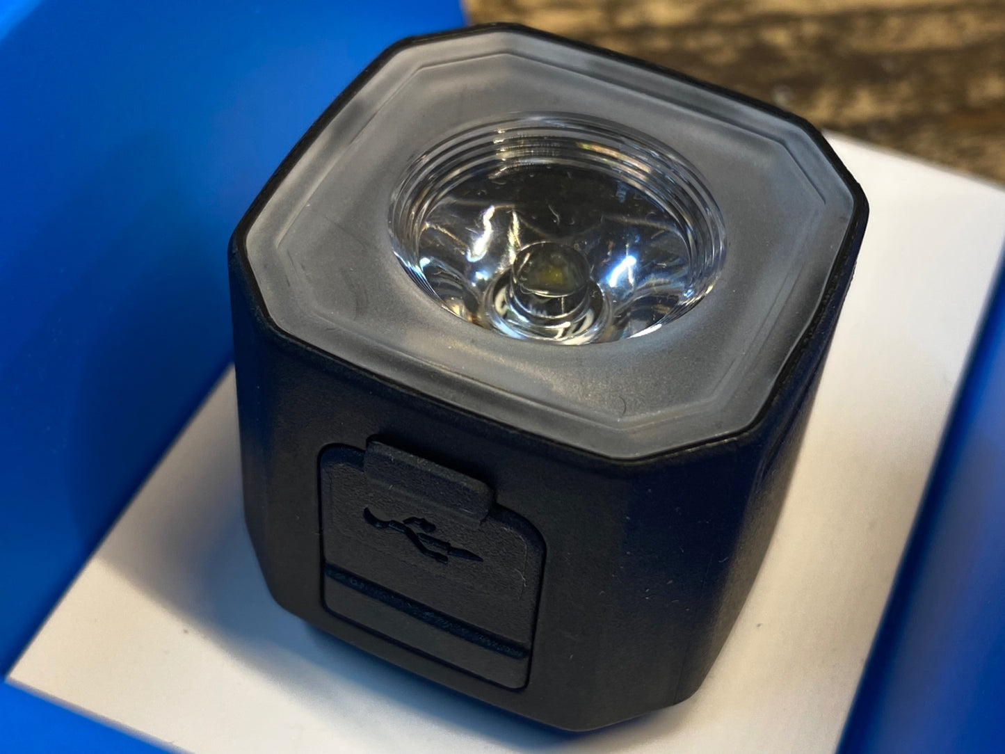 IV823 ジャイアント GIANT RECON HL100 フロントライト