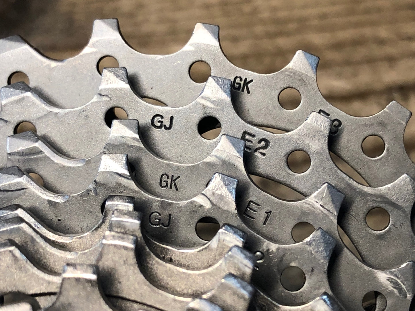 IM545 シマノ SHIMANO デュラエース DURA-ACE CS-7900 スプロケット 10S 12-27T ※ロックリング仕様違い