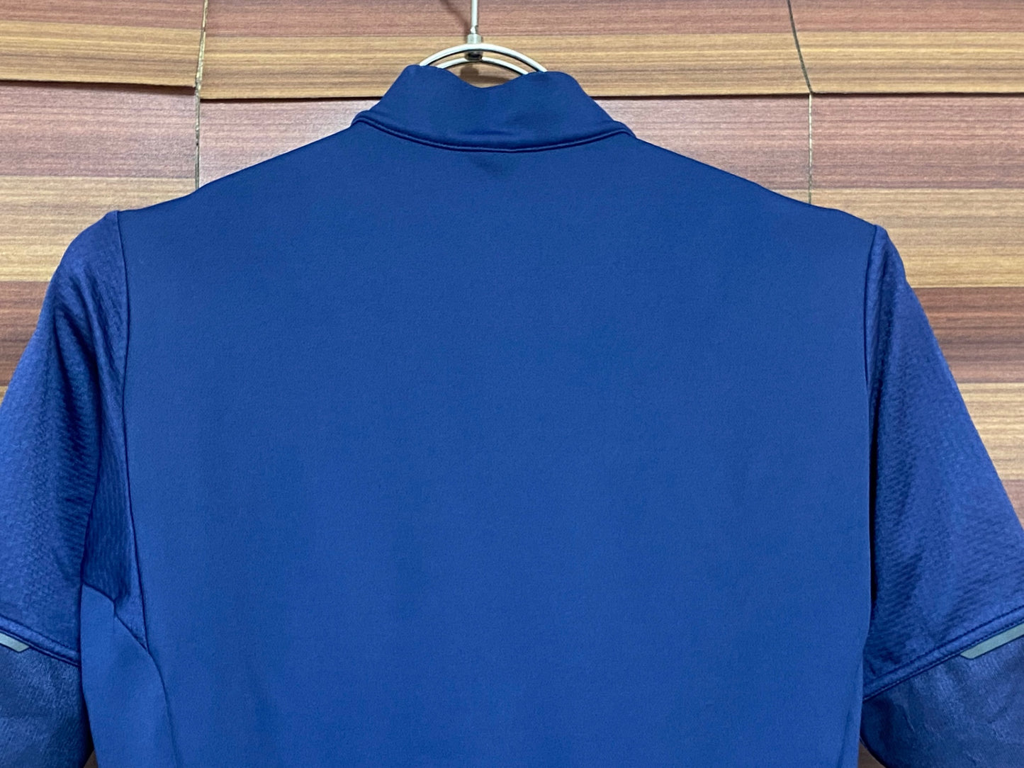 IV375 パールイズミ PEARL iZUMi 半袖 サイクルジャージ 紺 M