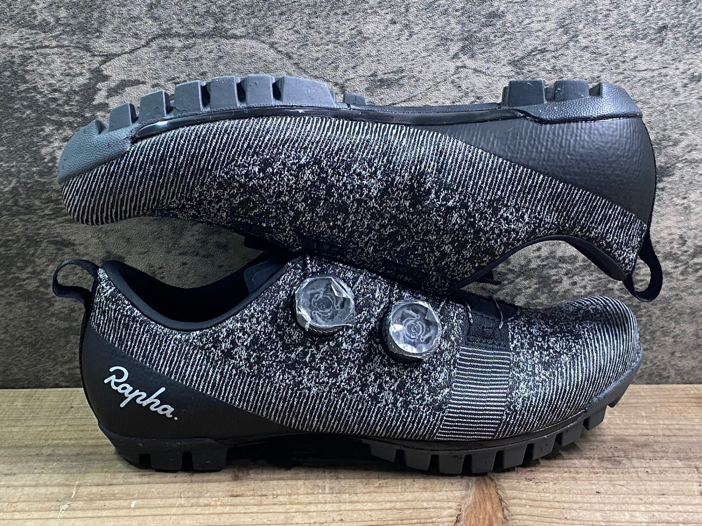 IY104 ラファ Rapha EXPLORE POWERWAVE ビンディングシューズ EU42.5