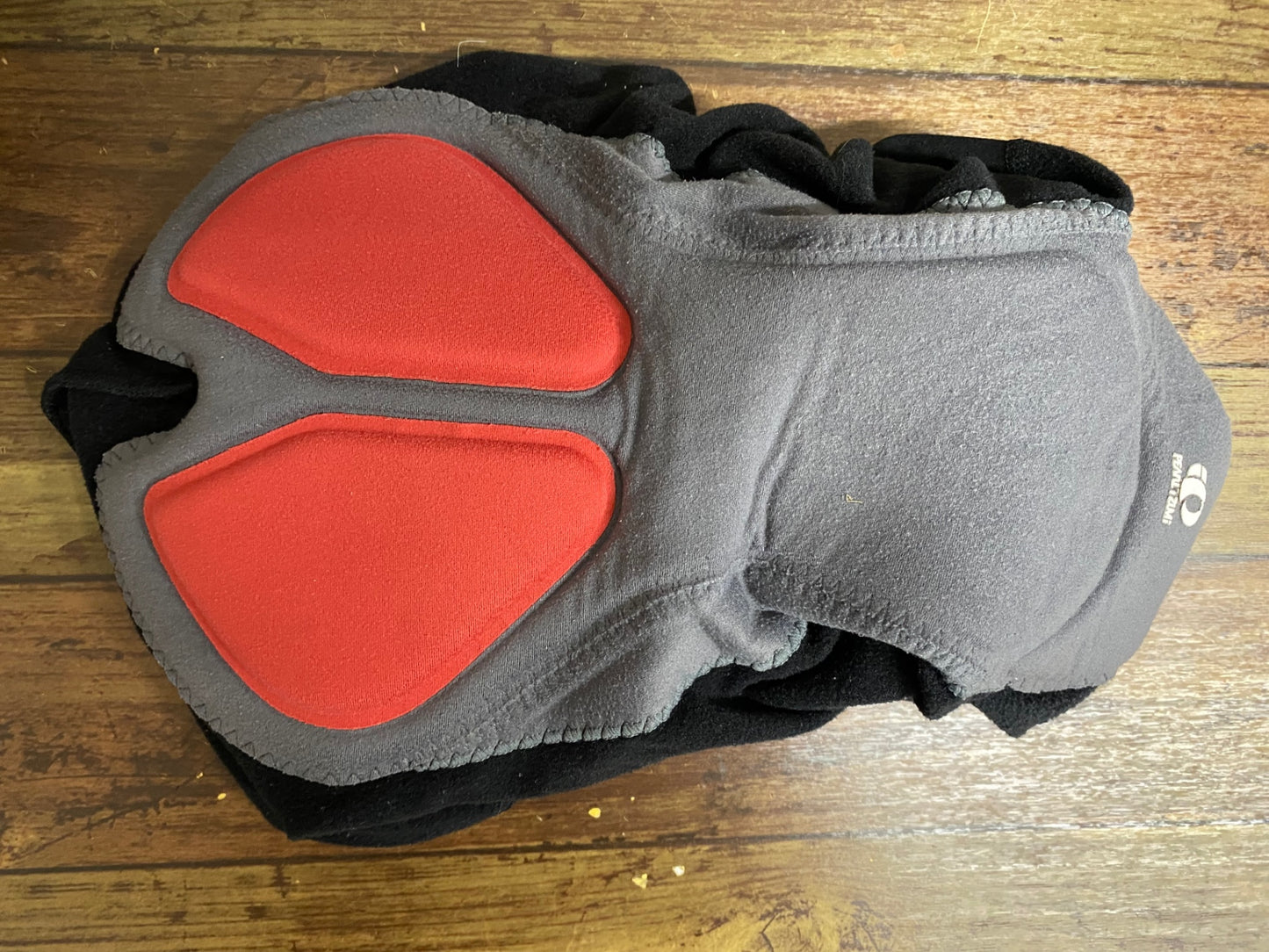 JD393 パールイズミ PEARL iZUMi ビブショーツ 黒 L 裏起毛 3DNEO