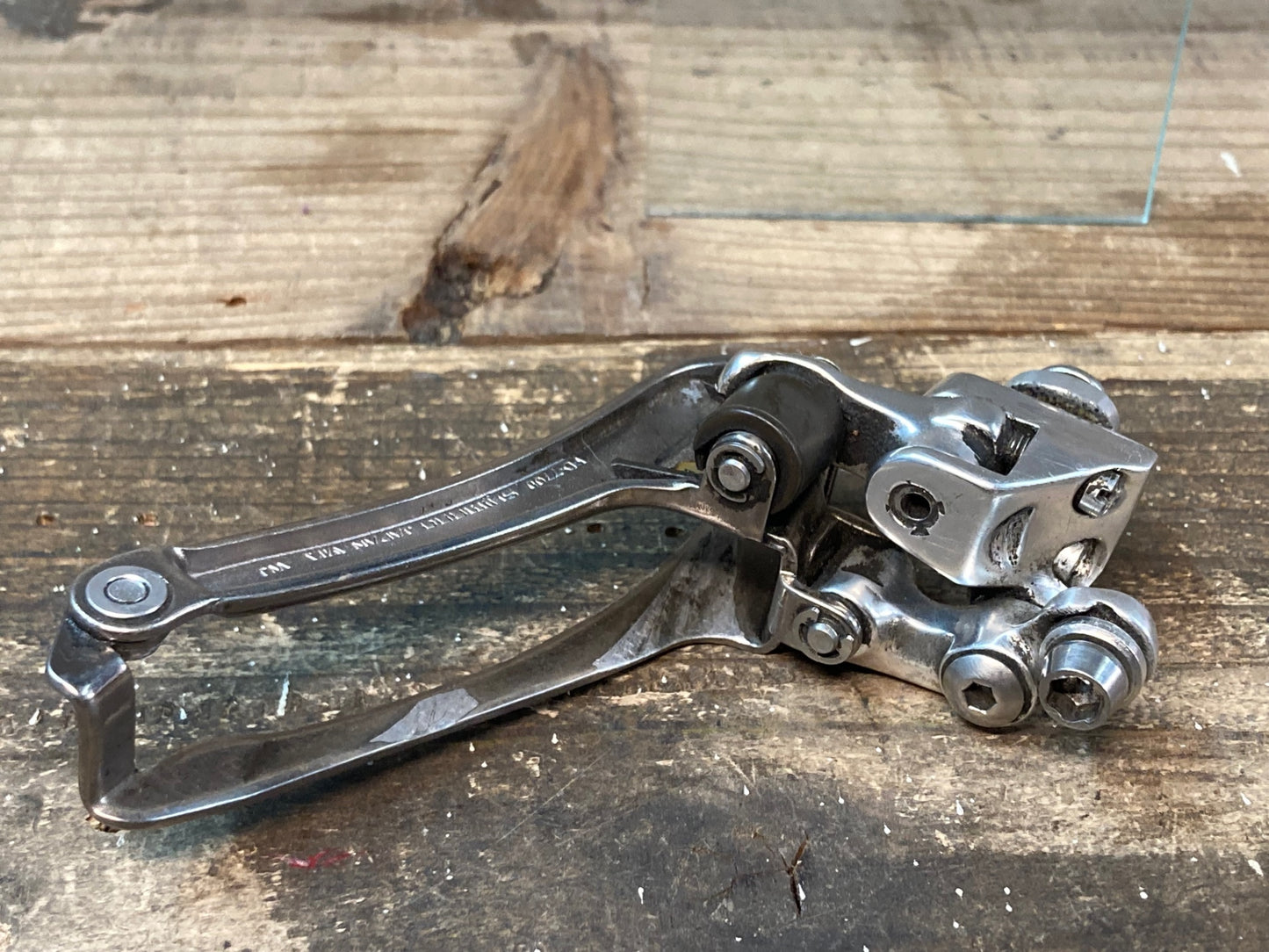 IP081 シマノ SHIMANO デュラエース DURA-ACE FD-7700 直付 フロントディレイラー