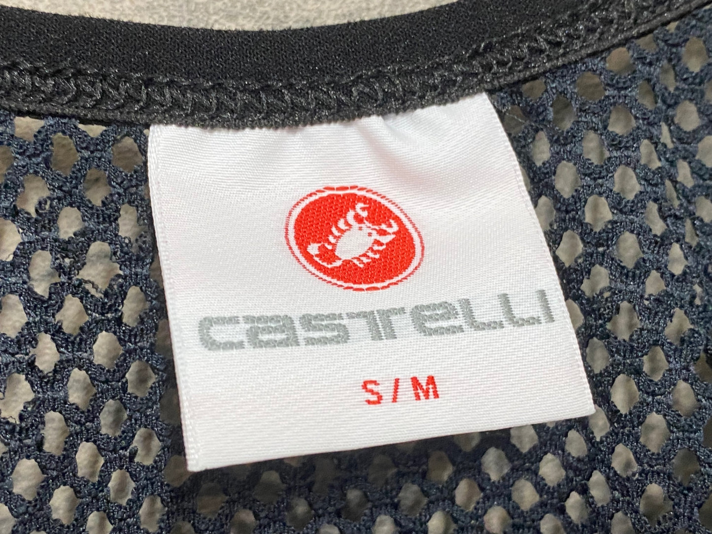 JB647 カステリ CASTELLI 半袖 メッシュべースレイヤー 黒 S/M