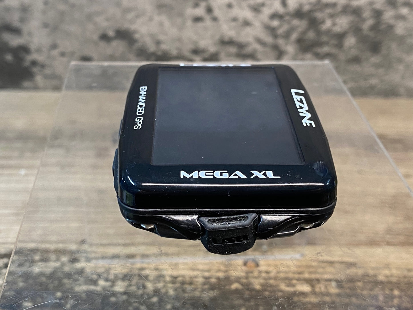 IY280 レザイン LEZYNE MEGA XL GPS サイクルコンピューター ※起動確認済み