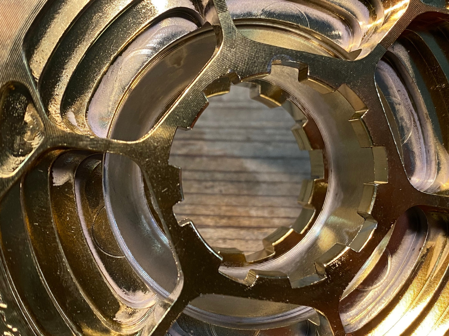 IT102 TNi アルミ ワンピース スプロケット 12-28T 11S