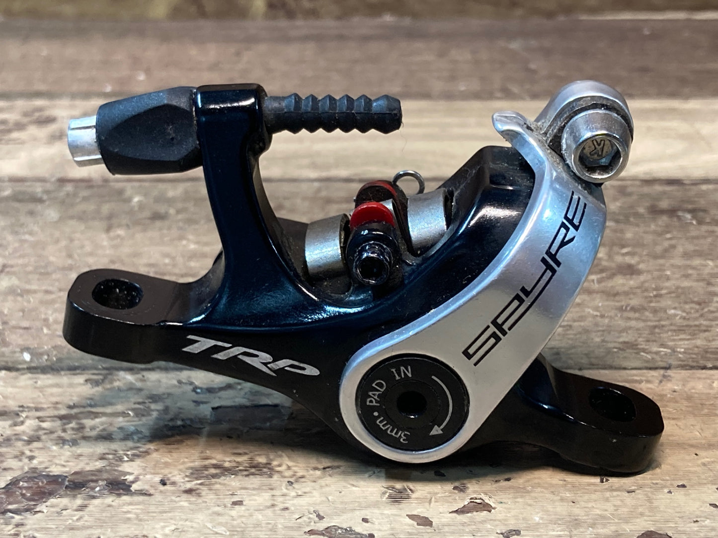 IM385 TRP SPYRE ディスク ブレーキキャリパー フラットマウント