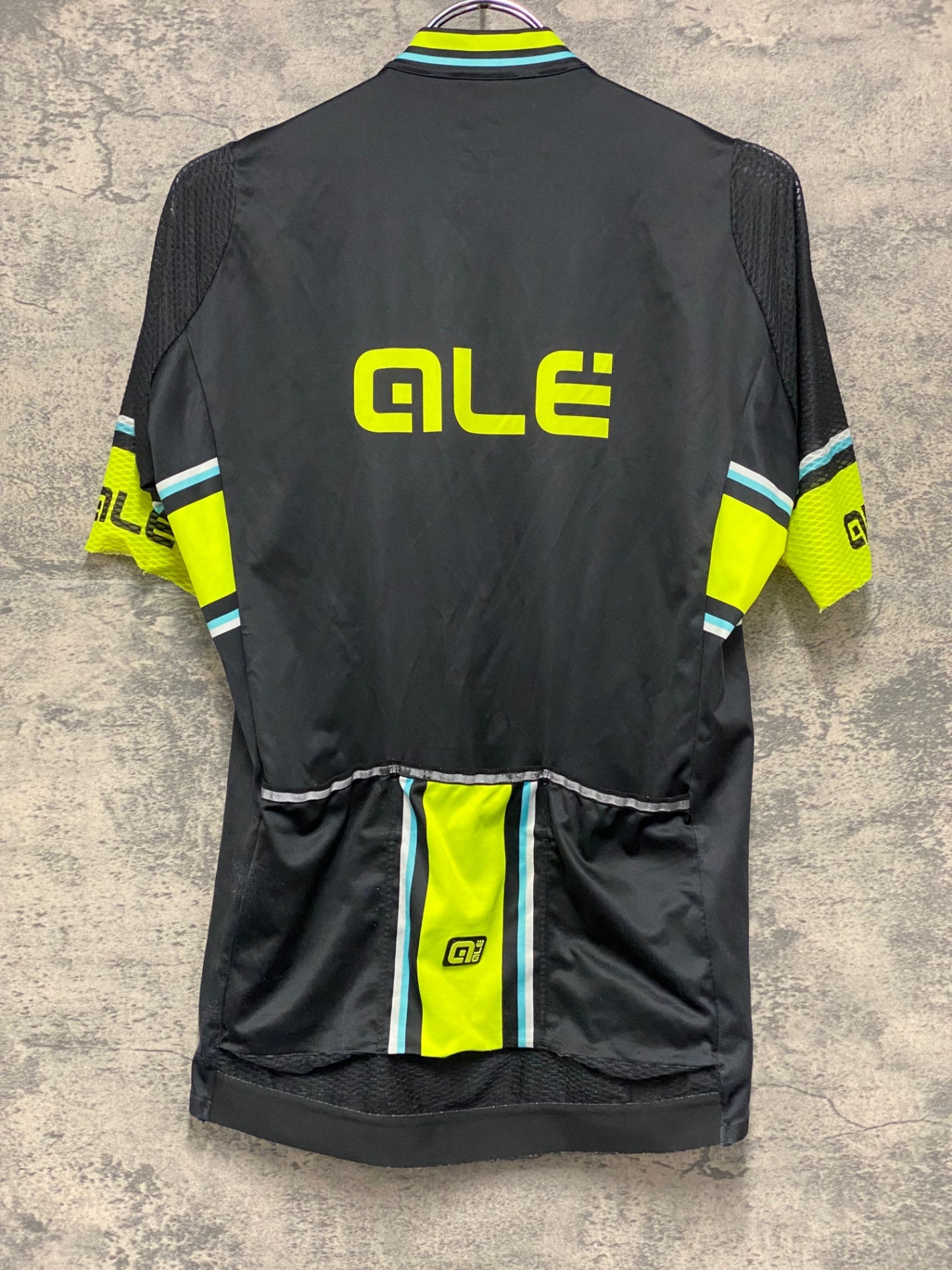 IZ411 アレ ALE 半袖 サイクルジャージ 黒 黄 M
