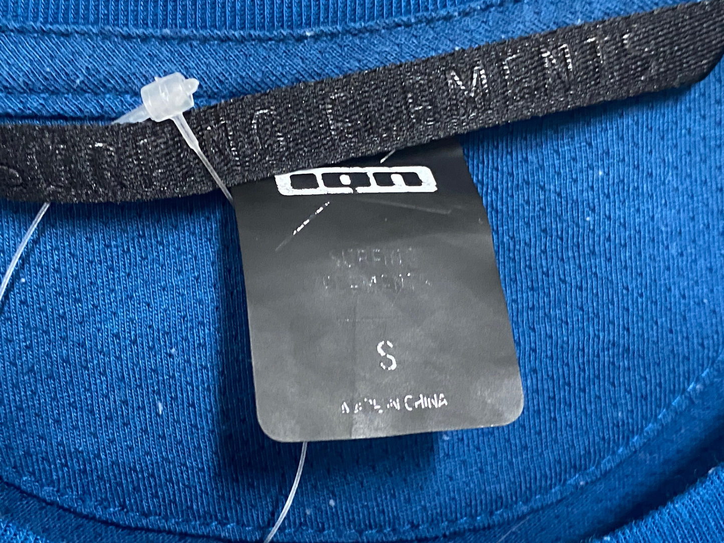 JB916 アイオン ION 半袖 Tシャツ 青 黒 S