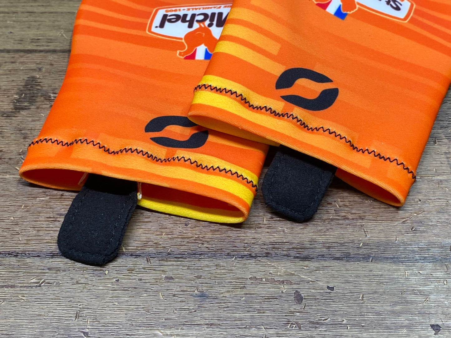 IZ495 ポリ POLI 指切りグローブ オレンジ St. Michel–Preference L