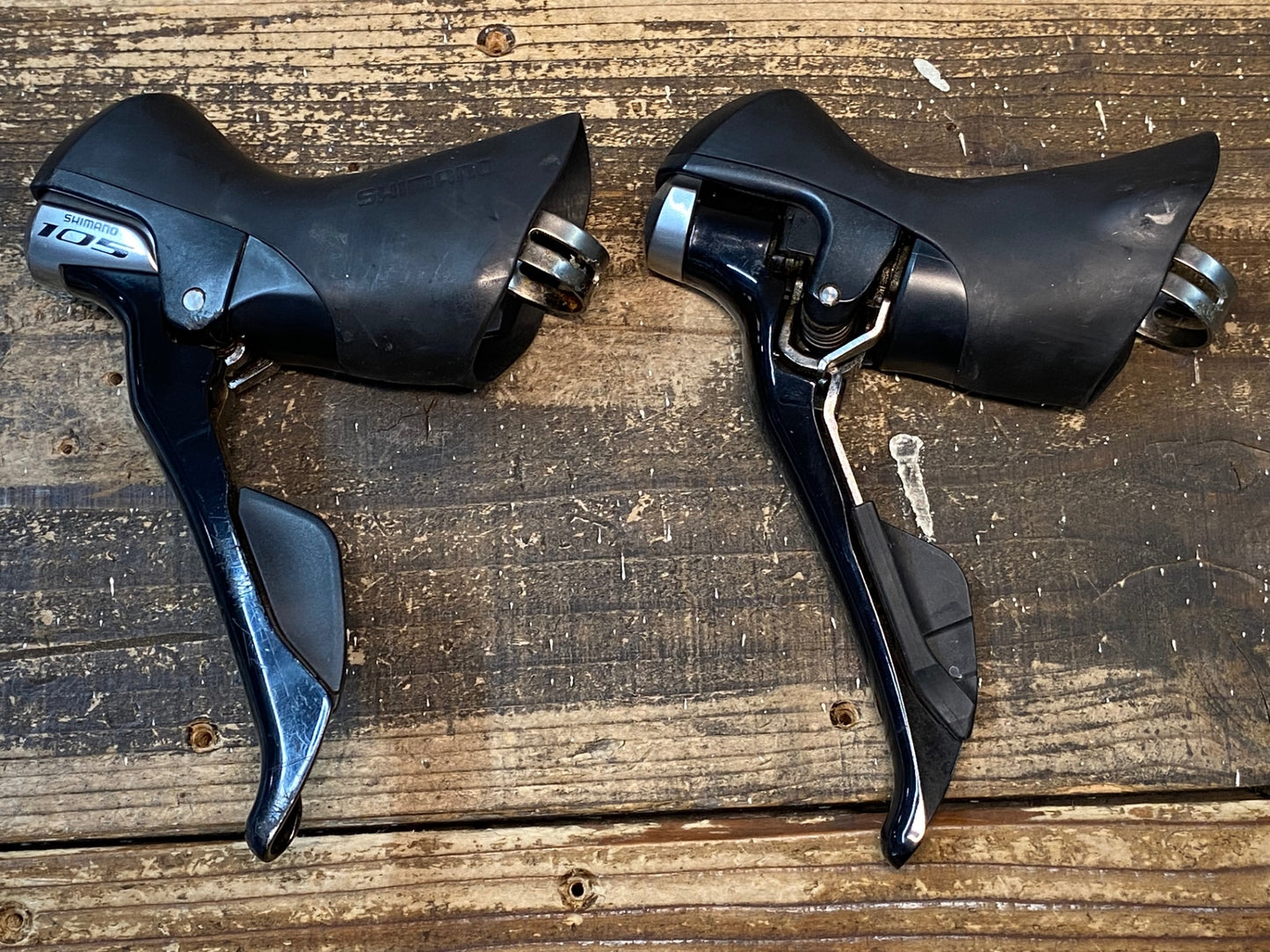 IY310 シマノ SHIMANO 105 ST-5800 STIレバー 2x11S