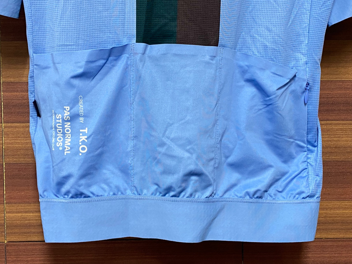 IV051 パスノーマルスタジオ PAS NORMAL STUDIOS T.K.O. Essential Jersey 半袖サイクルジャージ 水色 S