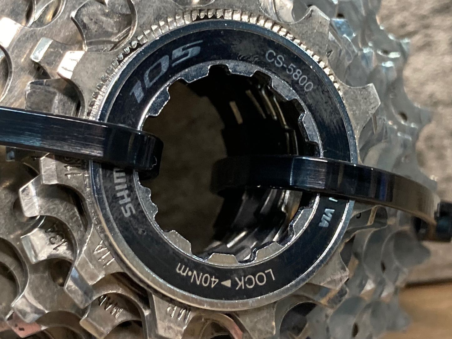 IP284 シマノ SHIMANO 105 CS-5800 スプロケット 11-28T 11S ※マーカー痕