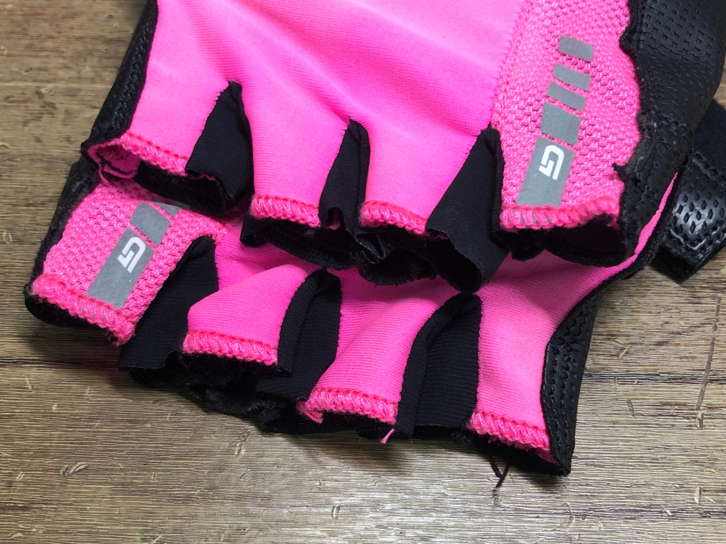 JB352 グリップグラブ GripGrab 指切り グローブ ピンク 黒 M