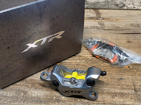 IR246 シマノ SHIMANO XTR BR-M9120 ディスクブレーキ キャリパー 4ピストン