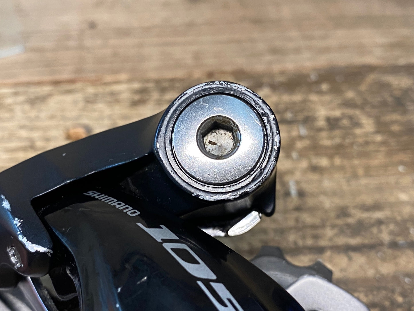 GI676 シマノ SHIMANO 105 RD-5700 リアディレイラー 10S