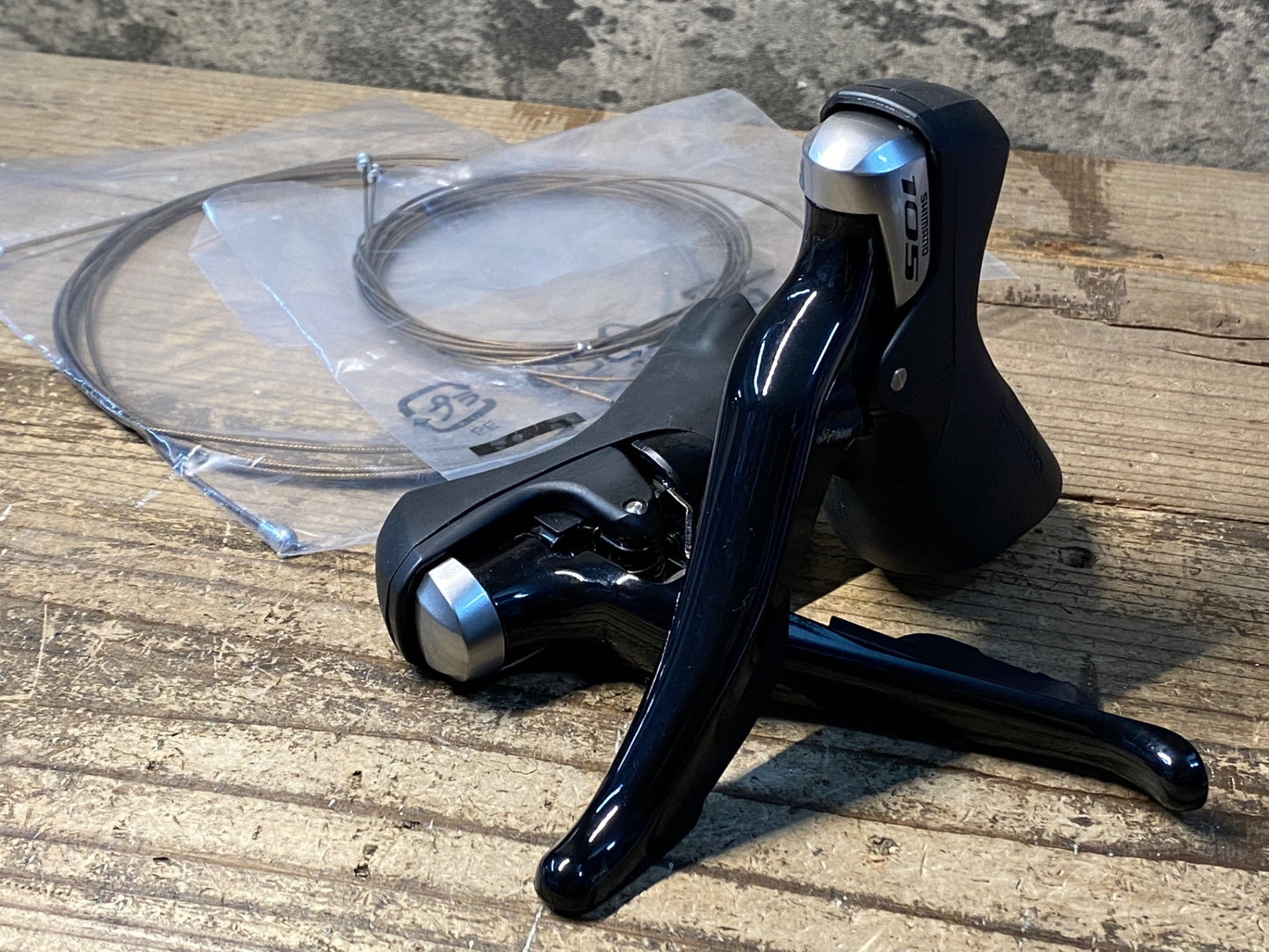 IZ950 シマノ SHIMANO 105 ST-5800 STIレバー 2x11S 黒