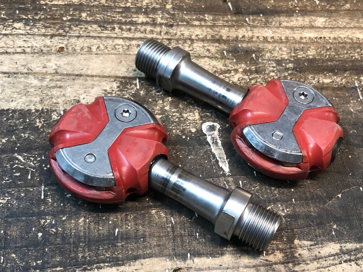 IW650 スピードプレイ SPEEDPLAY ZERO ビンディングペダル ステンレスシャフト 赤