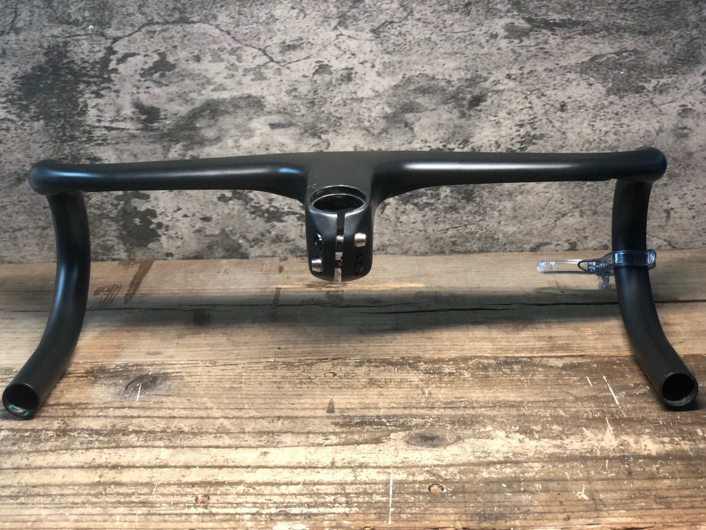 IZ688 ボントレガー BONTRAGER アイオロス AEOLUS RSL VR-C カーボン 一体型 ドロップハンドル エンドC-C400mm 90mm マウント付属 ※リコール対応済、クランプ痕あり