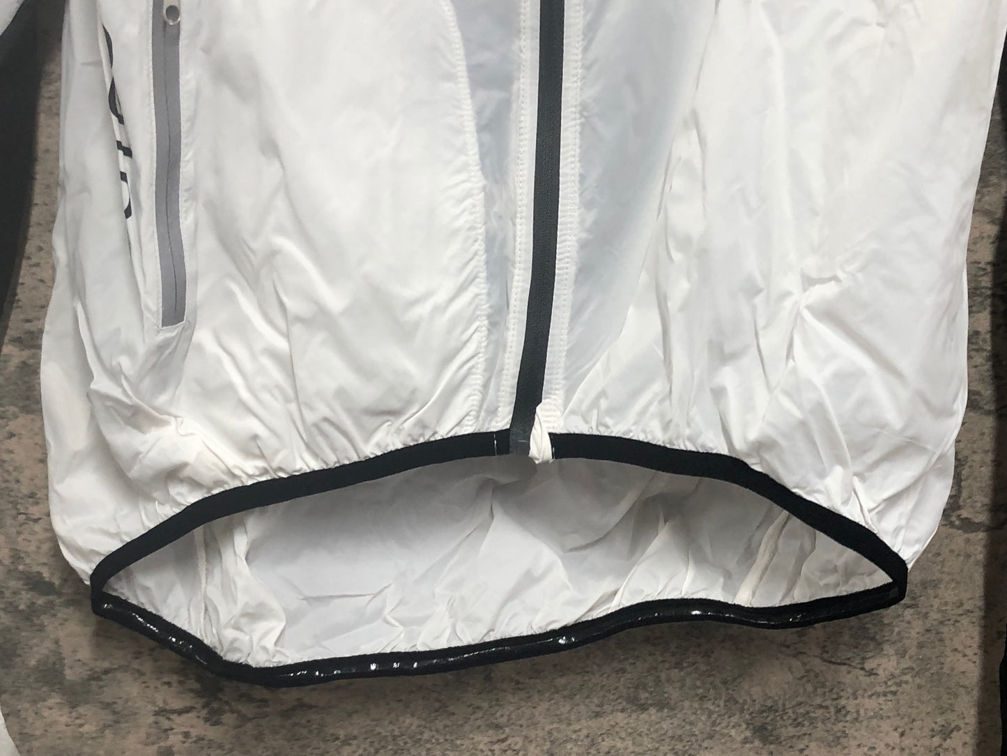 IV204 ドットアウト DOTOUT 長袖 ウインドブレイカー 白 L