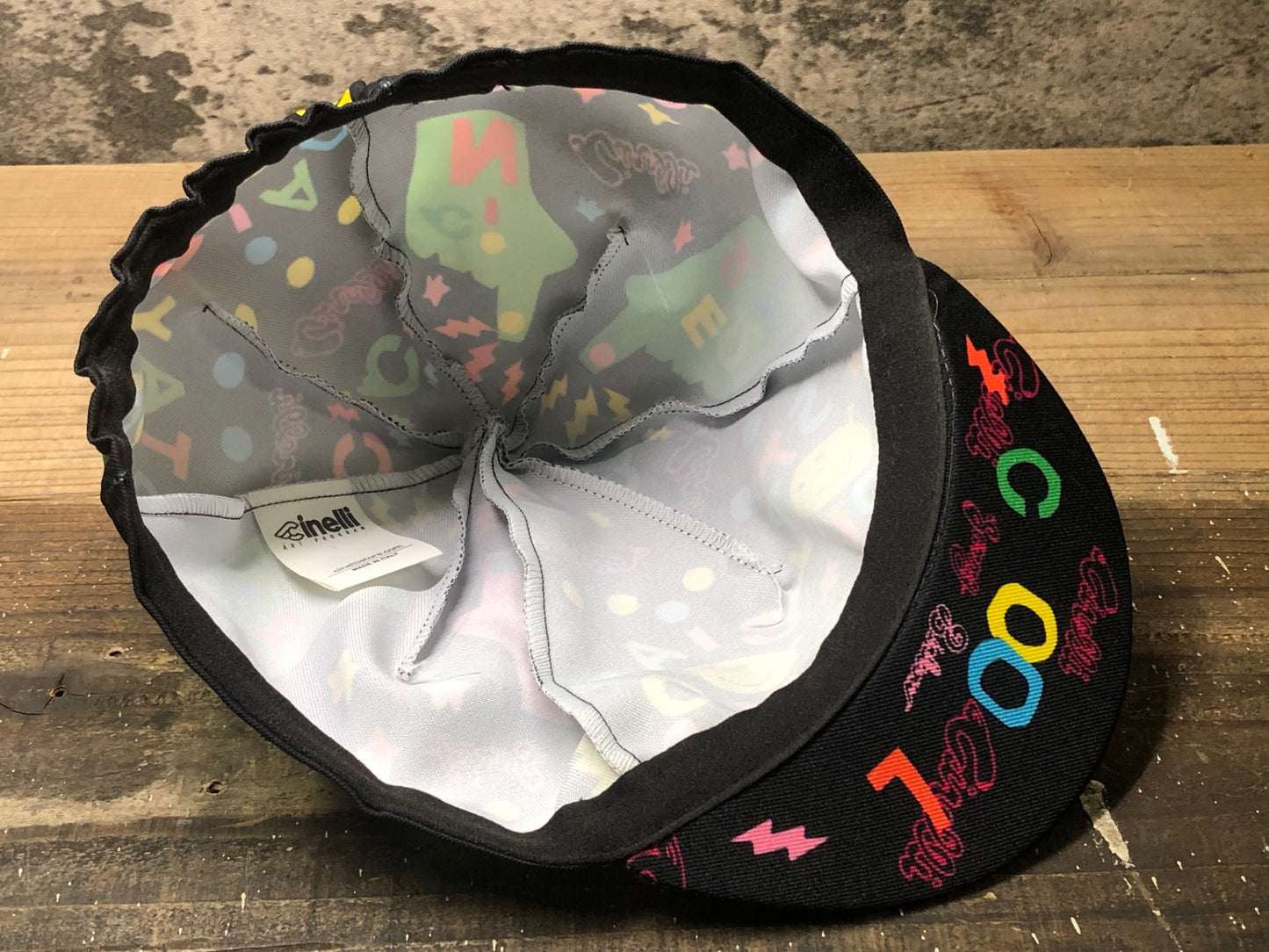 IN190 チネリ Cinelli サイクルキャップ 黒 総柄