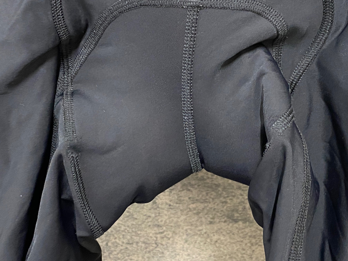JA548 ラファ Rapha CARGO BIB SHORTS カーゴ ビブショーツ 黒 S ※穴, スレ