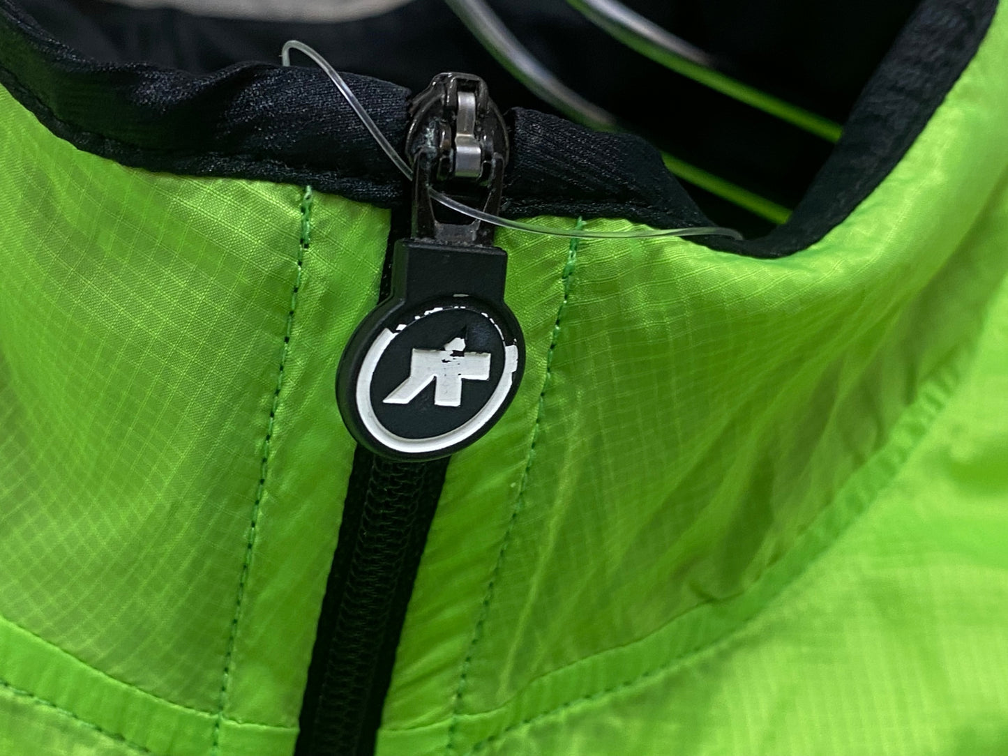 JA397 アソス assos MILLE GT Wind Vest サイクルベスト ジレ 黄 M