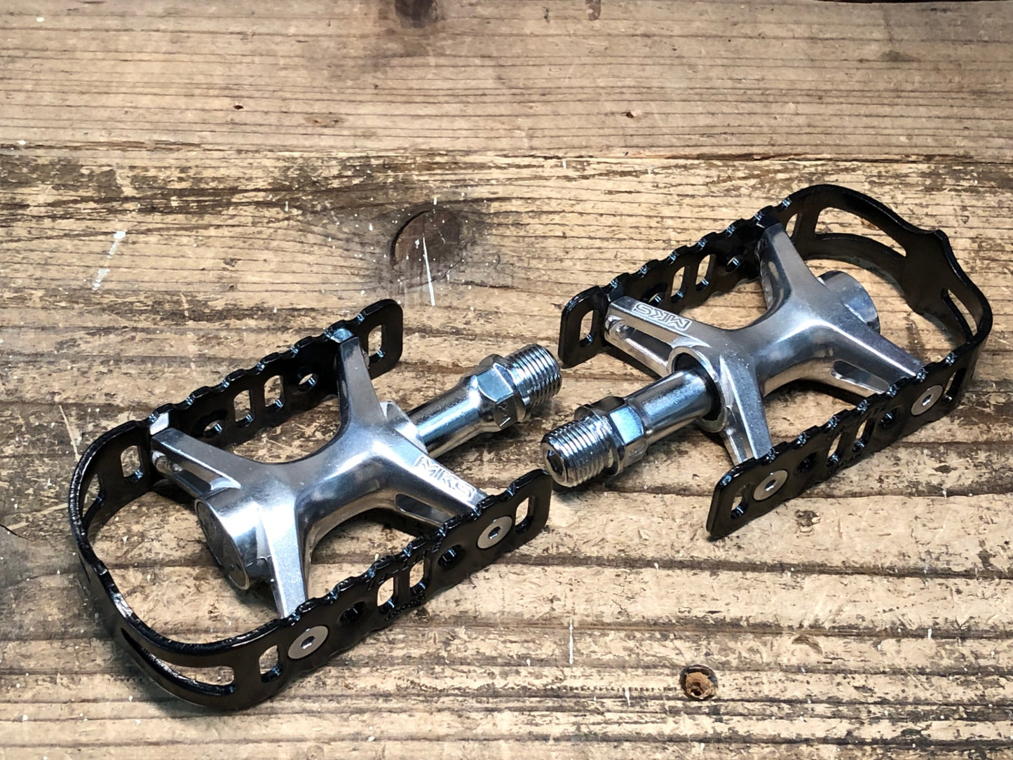 JA760 三ヶ島 MKS UB-LITE フラットペダル