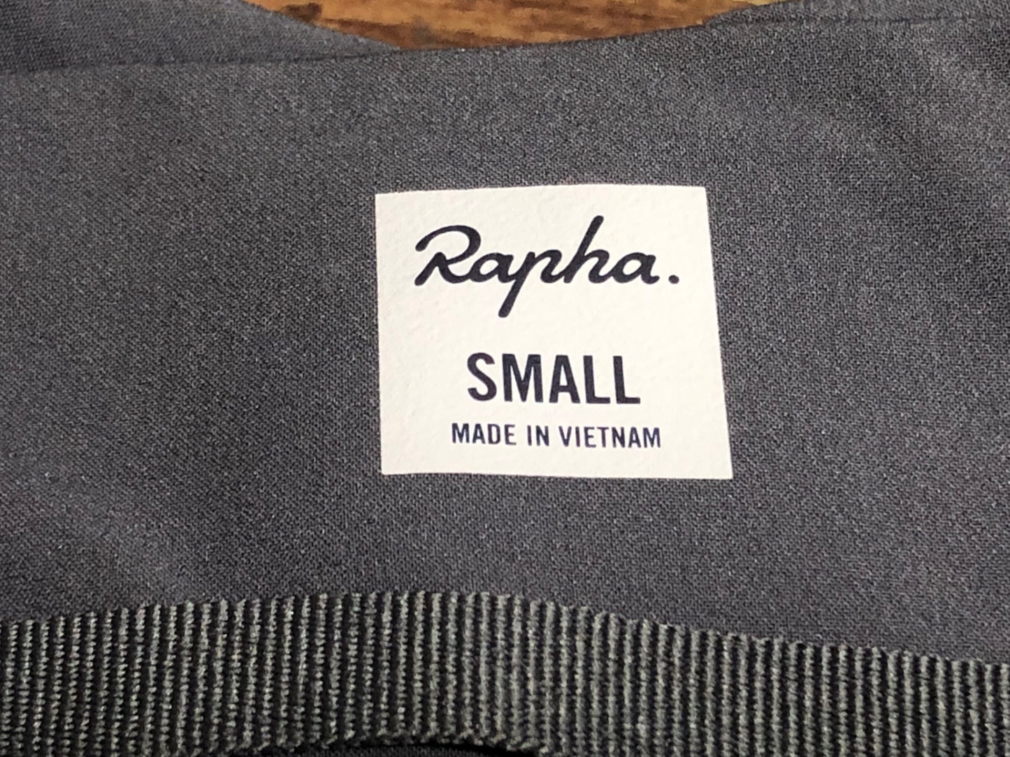 JC966 ラファ Rapha TRAIL FAST & LIGHT SHORTS サイクルパンツ グレー S 膝丈
