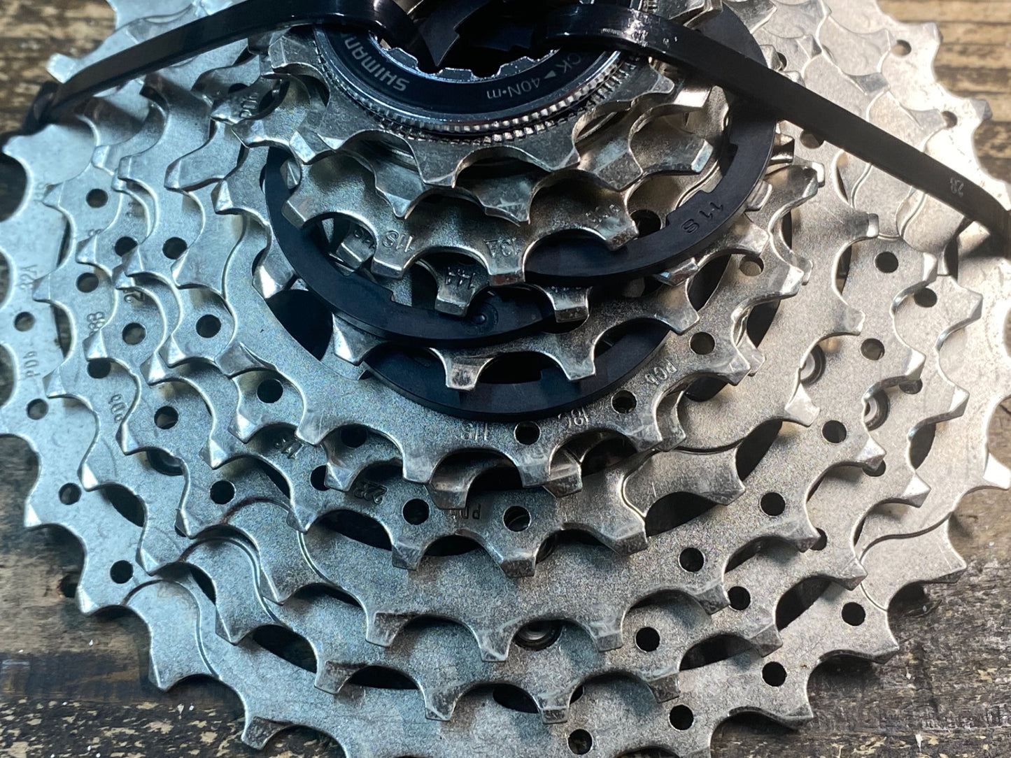 IO631 シマノ SHIMANO 105 CS-5800 スプロケット 11-32T 11S