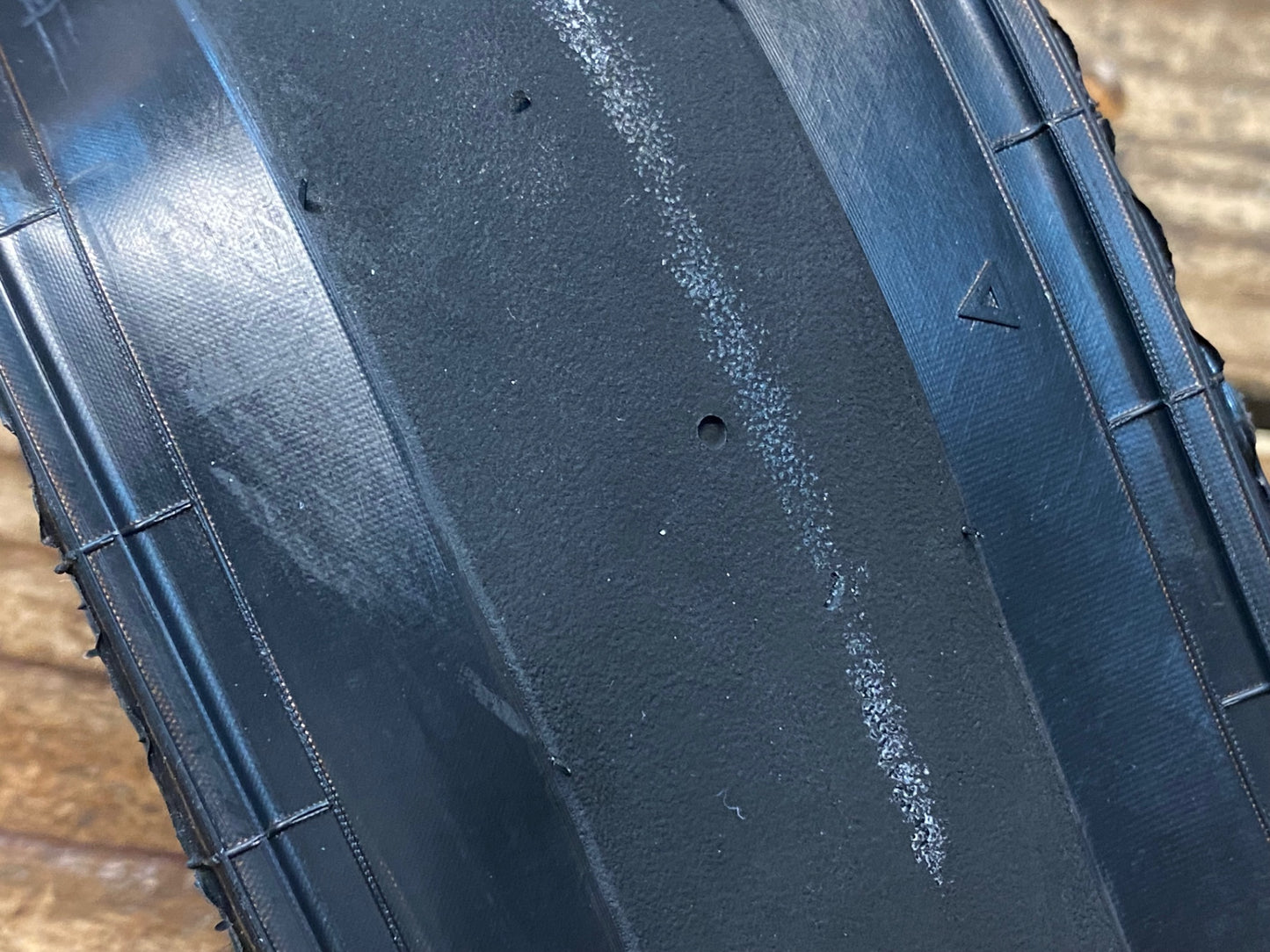 IR395 パナレーサー Panaracer AGILEST DURO クリチャータイヤ 700x23C