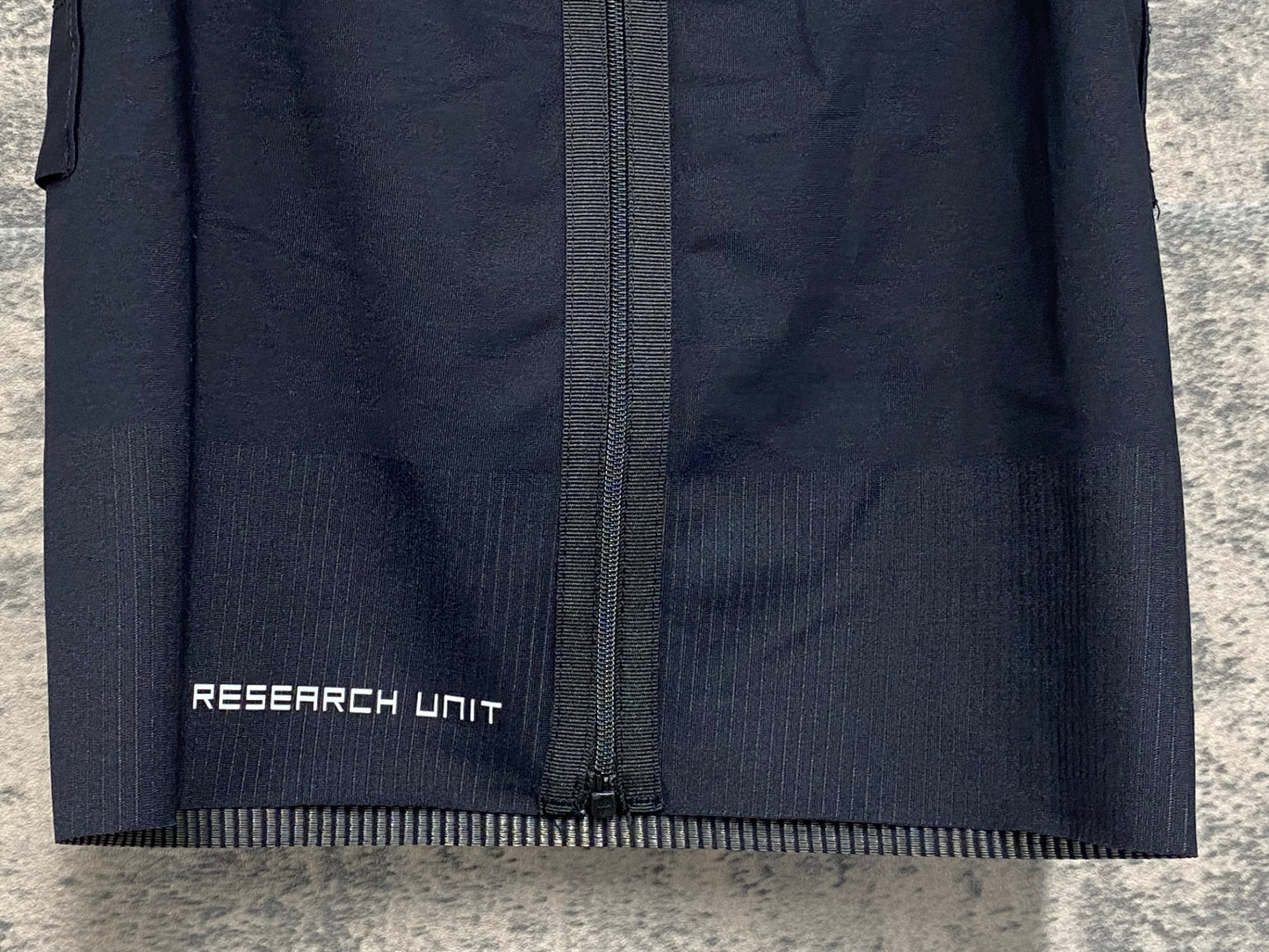 IZ470 カステリ CASTELLI ROSSOCORSA BODY PAINT ジレ サイクルベスト 黒 XS