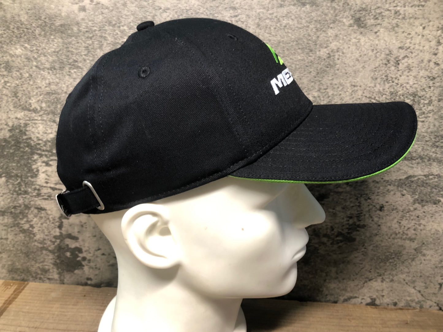 IQ208 メリダ MERIDA キャップ 黒