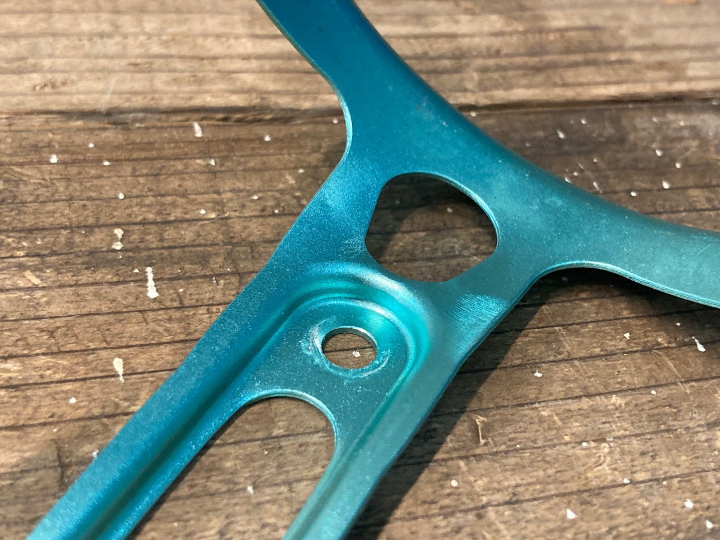 IN689 スパカズ SUPACAZ FLY CAGE Ano ボトルケージ チェレステ ペア