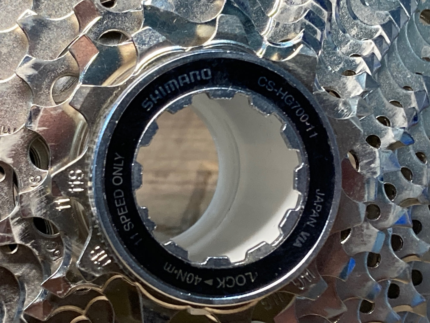 IW638 シマノ SHIMANO 105 CS-HG700-11 スプロケット 11-34T 11S